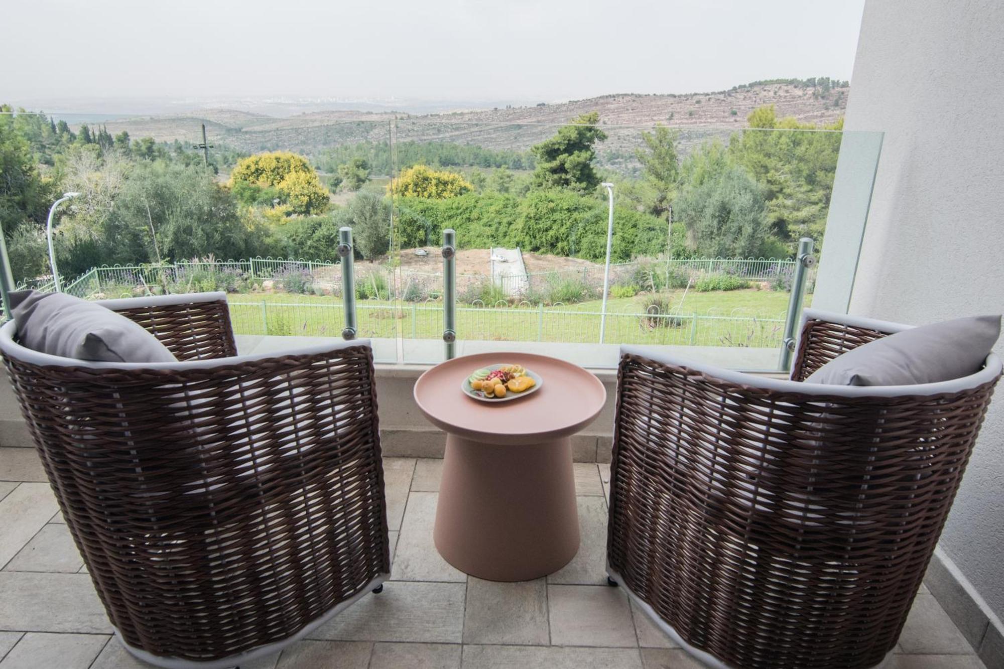 Almond Hotel - Adults Only Neve Ilan Exterior foto